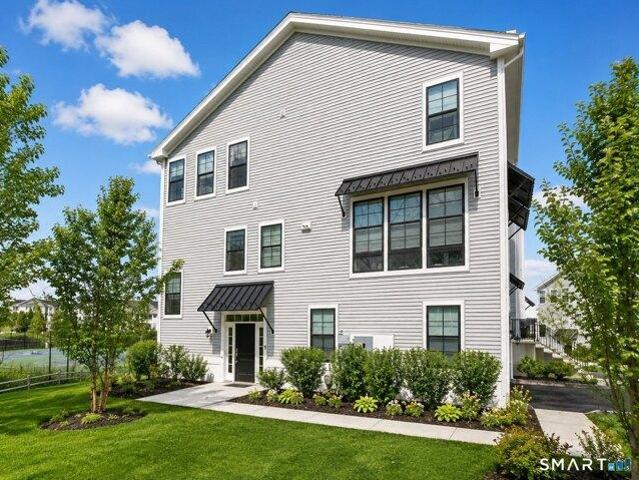 4 bedroom, Danbury CT 06810 104655526