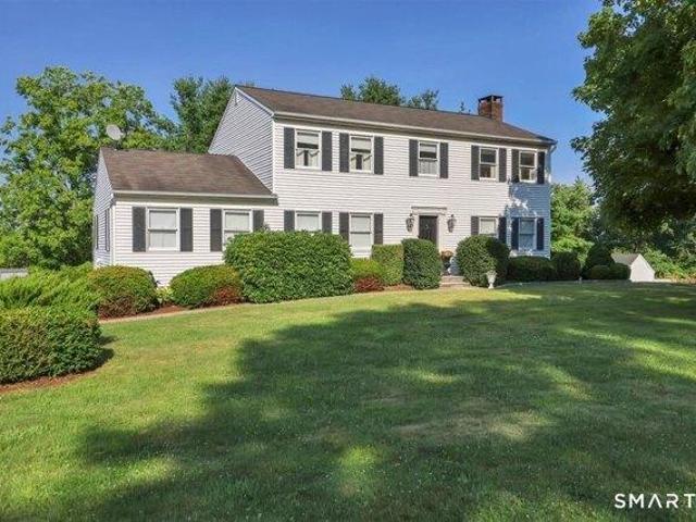 4 bedroom, Danbury CT 06811 104717930