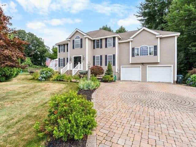 4 bedroom, Danvers MA 01923 105438091