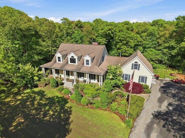 4 bedroom, Dartmouth MA 02748 105651362