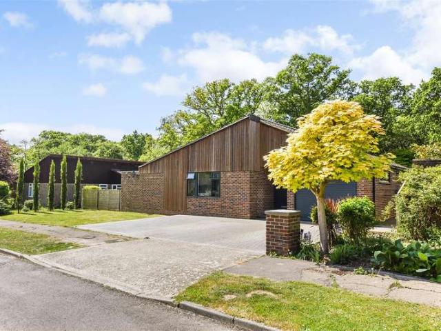 4 Bedroom Detached Bungalow