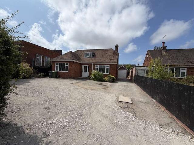 4 Bedroom Detached Bungalow