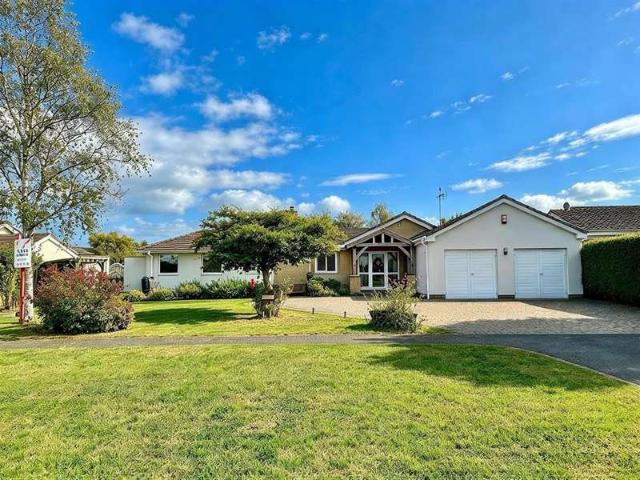 4 Bedroom Detached Bungalow