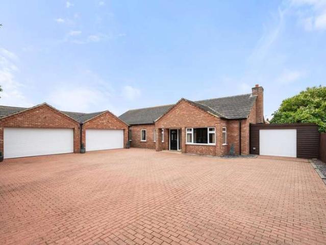 4 Bedroom Detached Bungalow