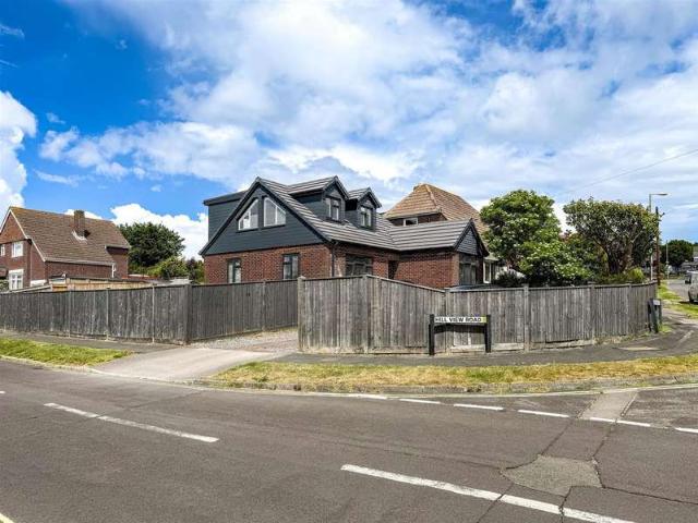 4 Bedroom Detached Bungalow