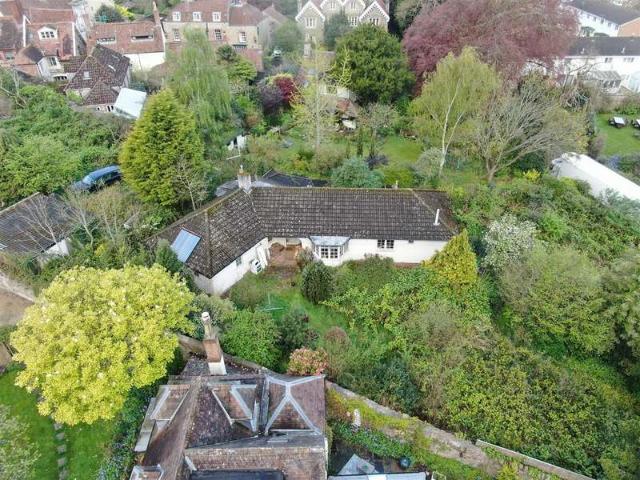 4 Bedroom Detached Bungalow