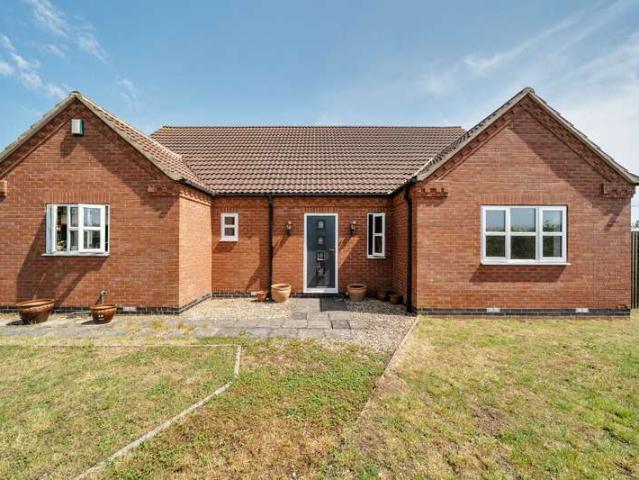 4 Bedroom Detached House