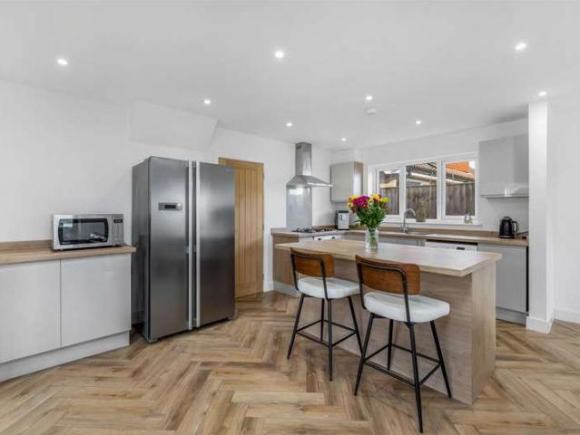 4 Bedroom Detached Bungalow