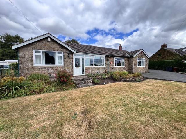 4 bedroom detached bungalow for sale
