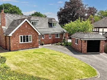 4 bedroom detached bungalow for sale