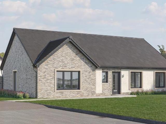4 bedroom detached bungalow for sale
