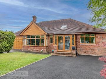 4 bedroom detached bungalow for sale