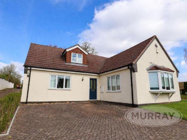 4 bedroom detached bungalow for sale