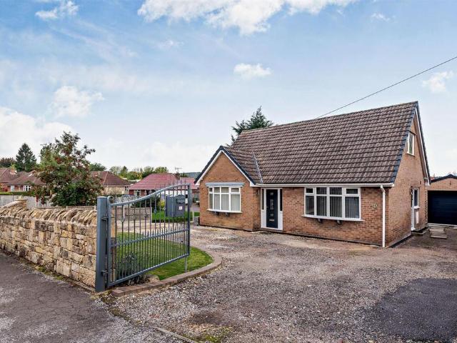 3 bedroom detached bungalow for sale