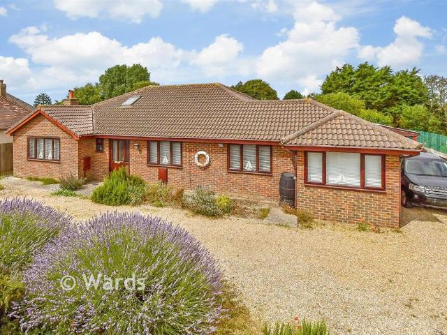 4 bedroom detached bungalow for sale