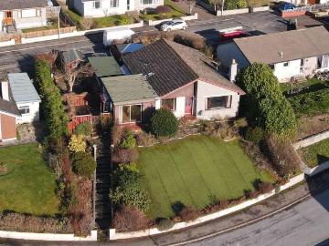 4 bedroom detached bungalow for sale