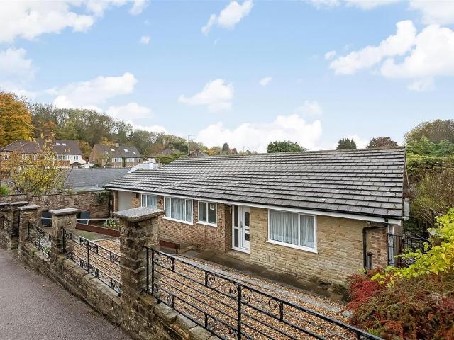 4 bedroom detached bungalow for sale