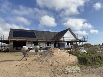 4 bedroom detached bungalow for sale