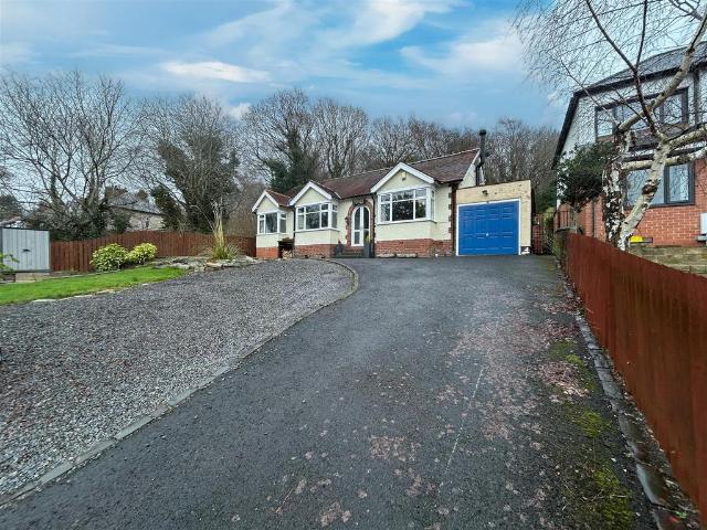3 bedroom detached bungalow for sale