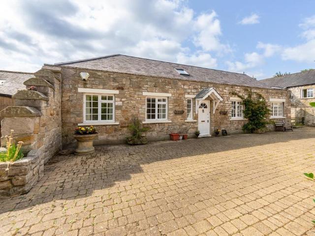 4 bedroom detached bungalow for sale