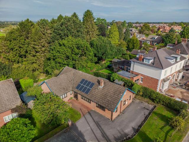 4 bedroom detached bungalow for sale