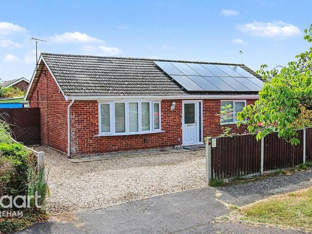 4 bedroom detached bungalow for sale