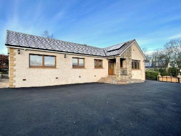 4 bedroom detached bungalow for sale