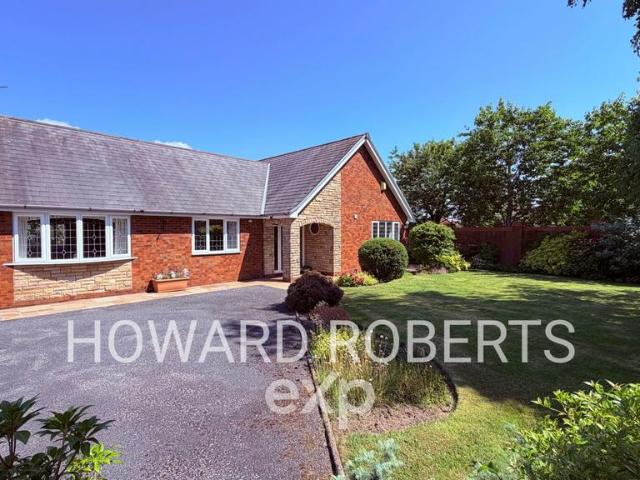 4 bedroom detached bungalow for sale