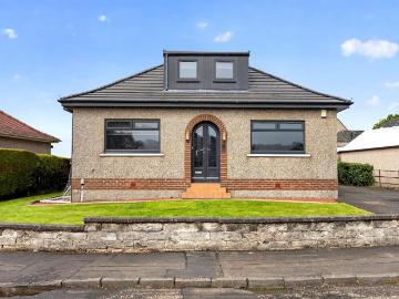 4 bedroom detached bungalow for sale