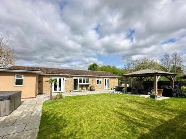 4 Bedroom Detached Bungalow For Sale In Arlesey, Bedfordshire