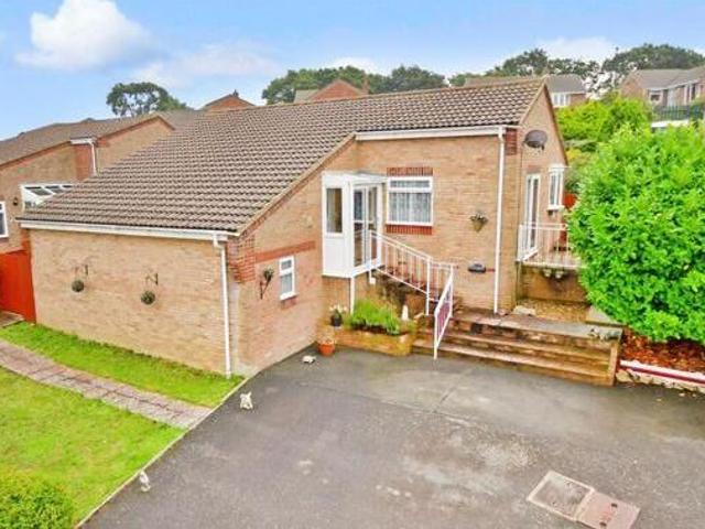 4 Bedroom Detached Bungalow For Sale In Lake