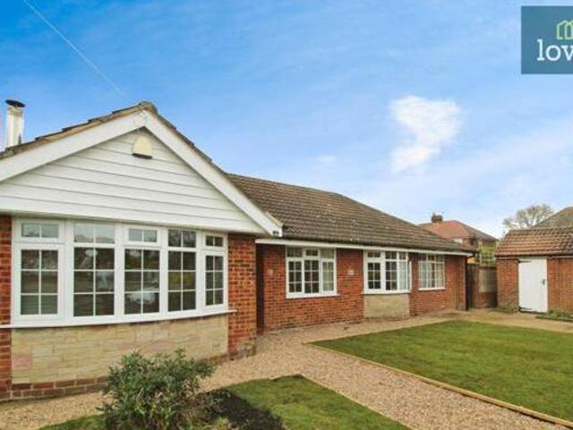 4 Bedroom Detached Bungalow For Sale In Scartho, Grimsby