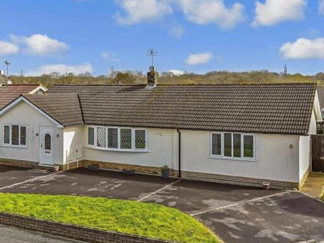 4 Bedroom Detached Bungalow For Sale In Waterlooville