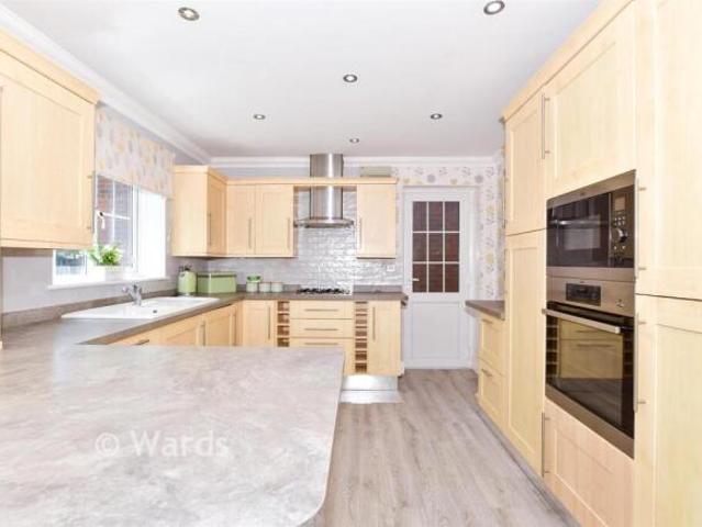 4 bedroom detached bungalow for sale in Tyler's Croft, Bearsted, Maidstone, Kent, ME14