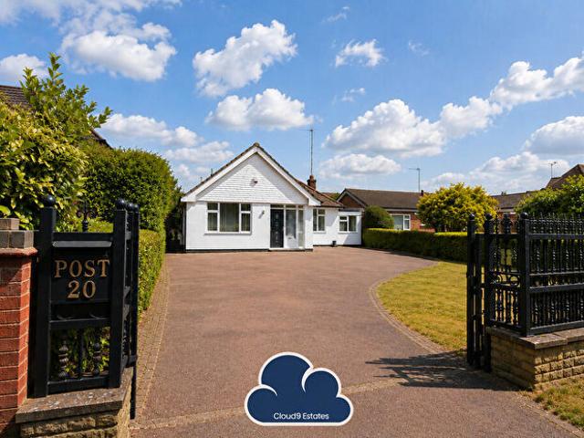 4 Bedroom Detached Bungalow To Rent In Tamworth Road, Coventry, CV6