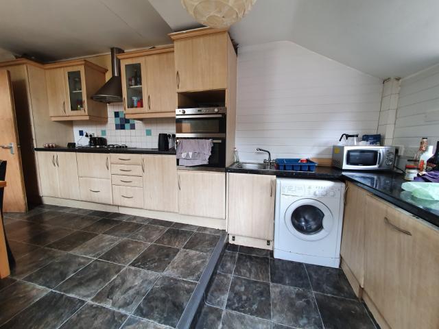 4 bedroom Detached for rent