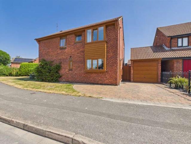 4 Bedroom Detached House