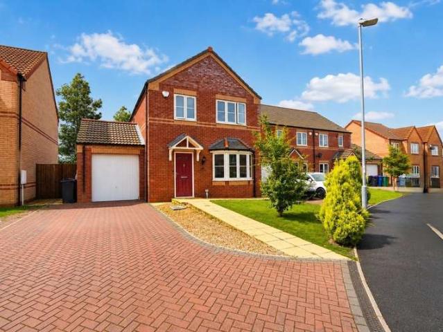 4 Bedroom Detached House
