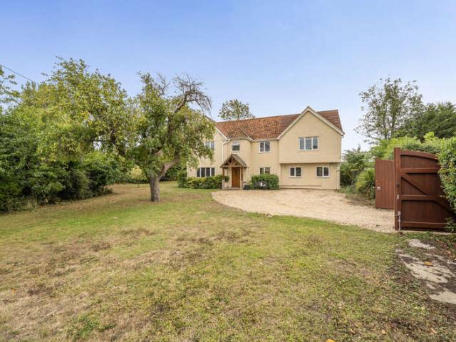 4 Bedroom Detached House