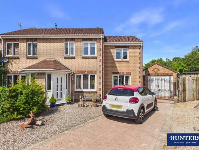 4 Bedroom Detached House
