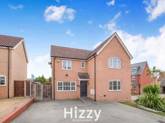 4 Bedroom Detached House