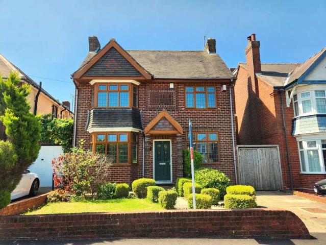 4 Bedroom Detached House