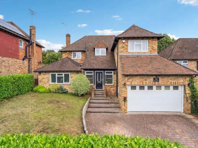 4 Bedroom Detached House