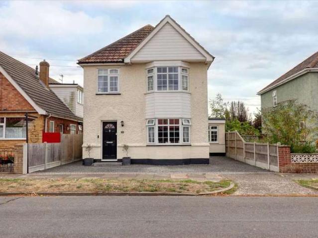 4 Bedroom Detached House