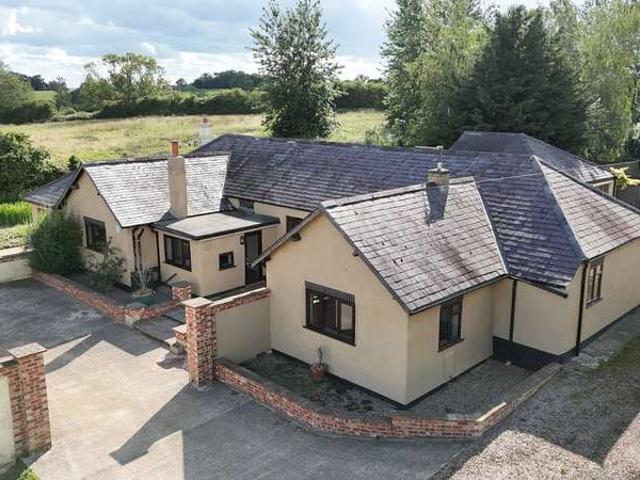 4 Bedroom Detached House