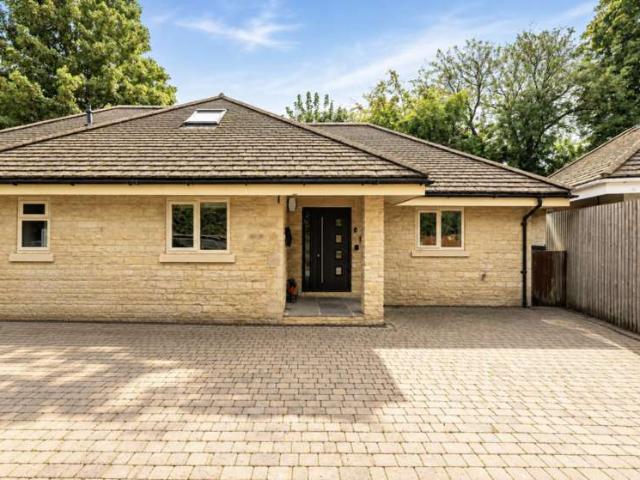 4 Bedroom Detached House