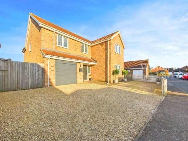 4 Bedroom Detached House