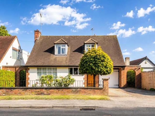 4 Bedroom Detached House