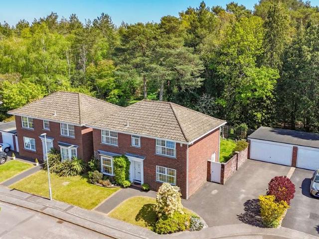 4 Bedroom Detached House