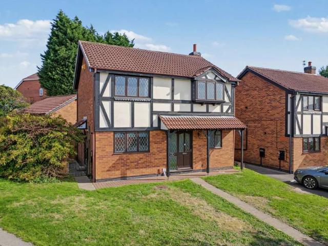 4 Bedroom Detached House